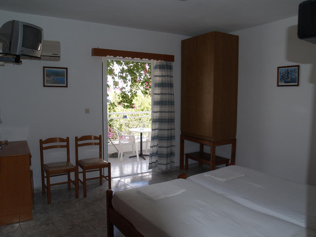 Roses Studios Karpathos Phòng bức ảnh