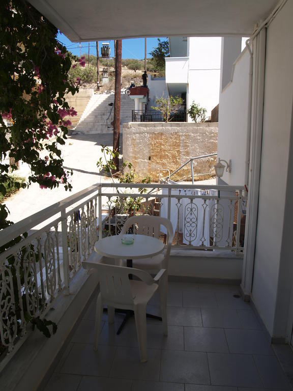 Roses Studios Karpathos Ngoại thất bức ảnh